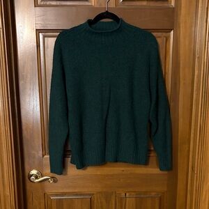 LOFT Men's Dark Green Crewneck Sweater